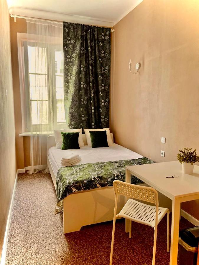 Backpack Apart Rooms Варшава Экстерьер фото